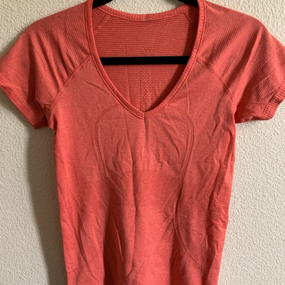 Lululemon Short Sleeve Shirt